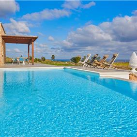 4  bedroom villa with pool, Scopello, sleeps 8